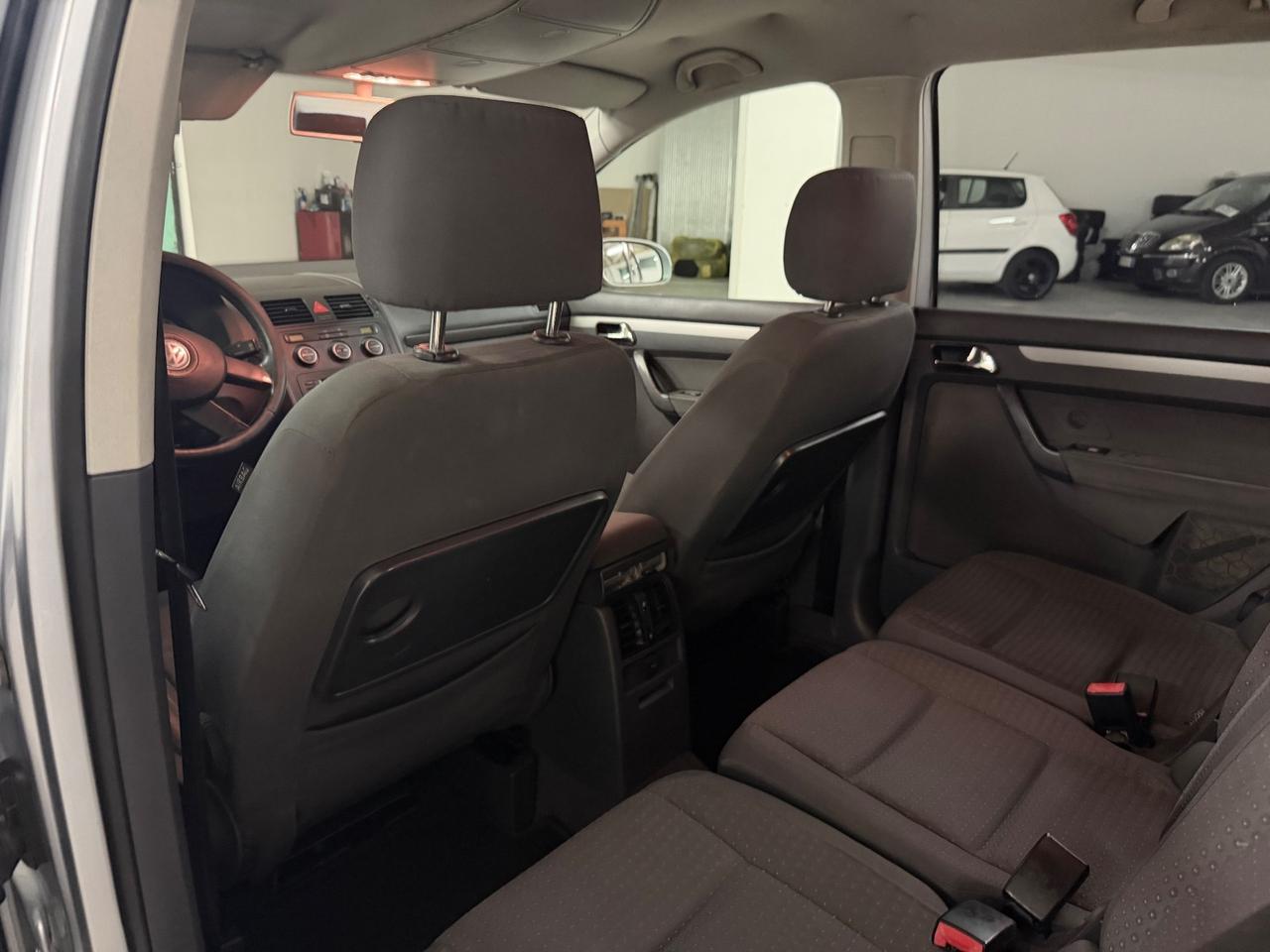 Volkswagen Touran Volskwagen