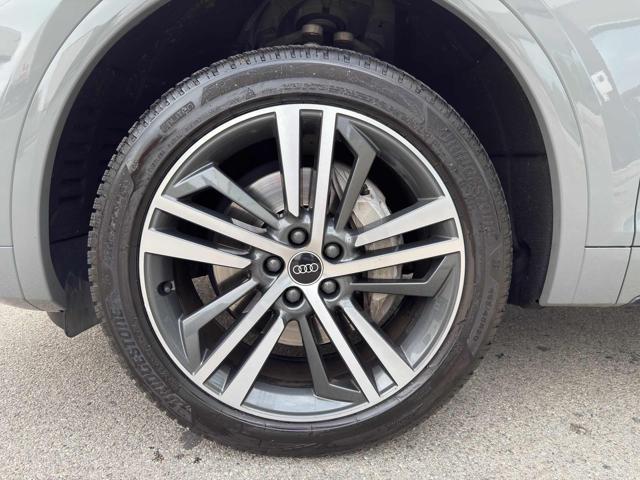 AUDI Q5 SPB 50 TFSI e quattro Sline plus+IDENTITY BLACK