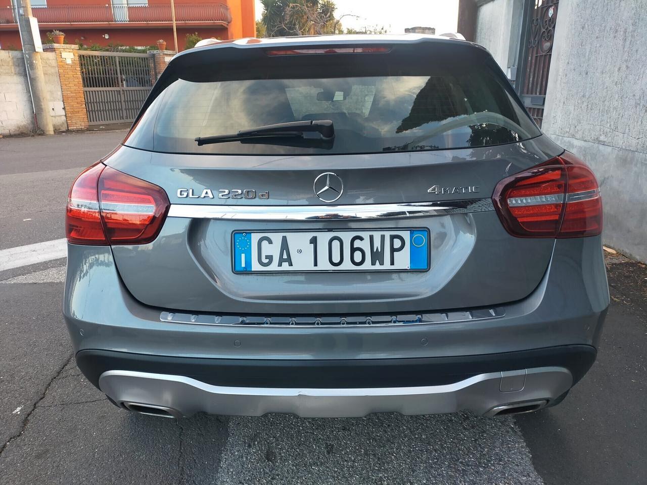 Mercedes-benz CLA 220 CLA 220 d 4Matic Automatic Business Extra