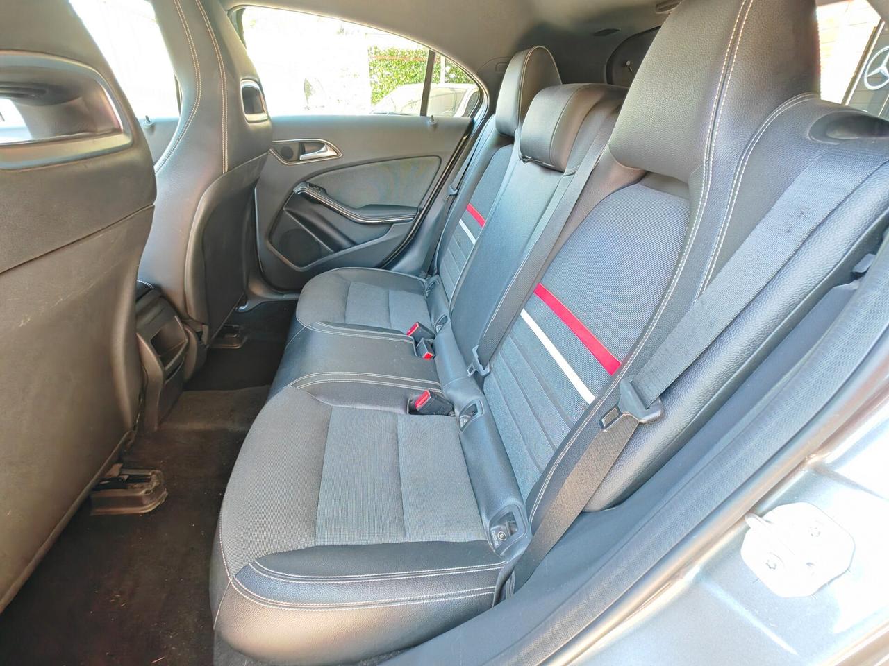 Mercedes-benz A 180 d Automatica Business