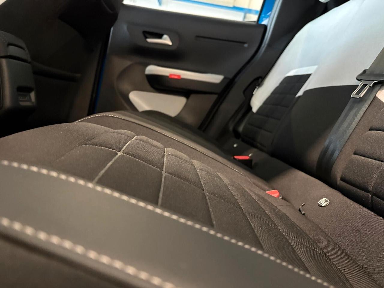 Citroen C3 MAX motore elettrico 44 kWh SPOTICAR BLU