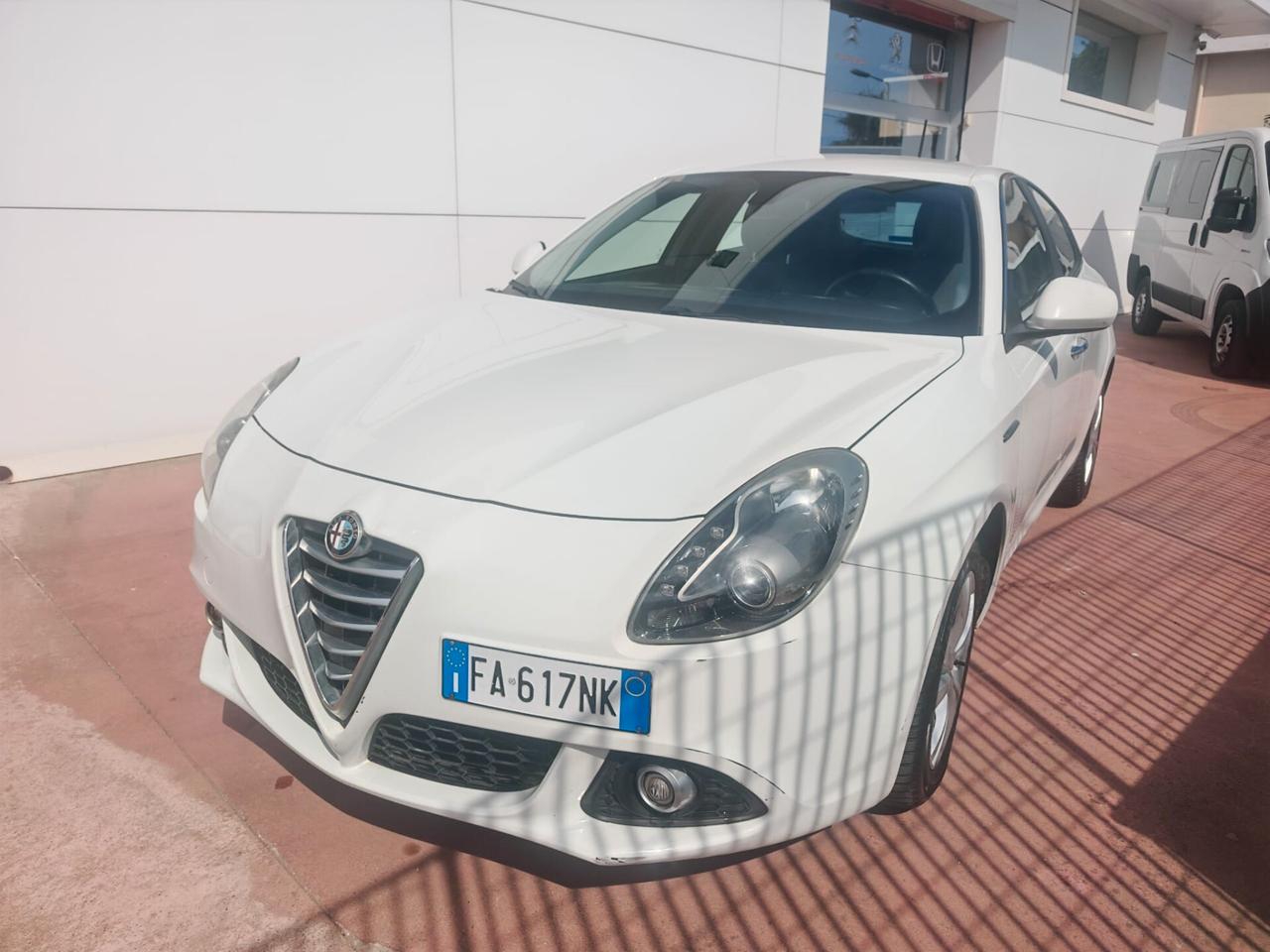 Alfa Romeo Giulietta 1.6 JTDm-2 120 CV Distinctive