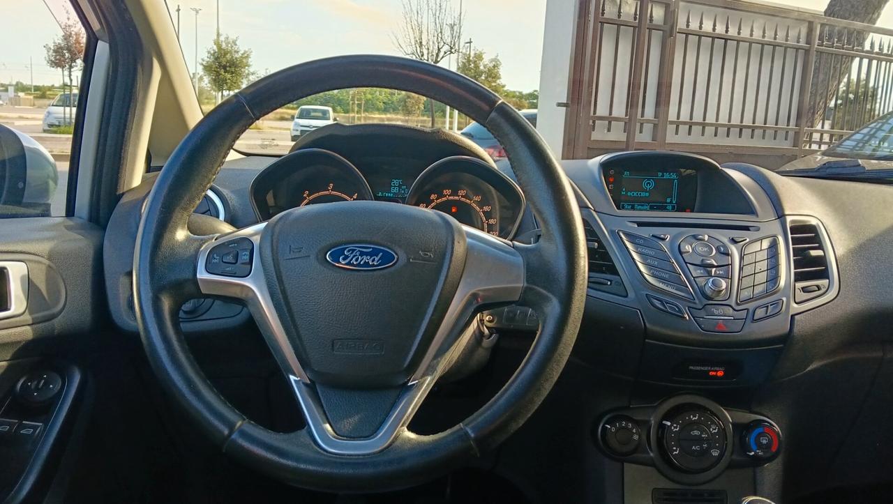 FORD FIESTA KM 96.000 -PREZZO PROMO!