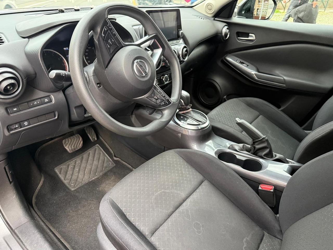 Nissan Juke Business 1.0 DIG-T 114 #7002