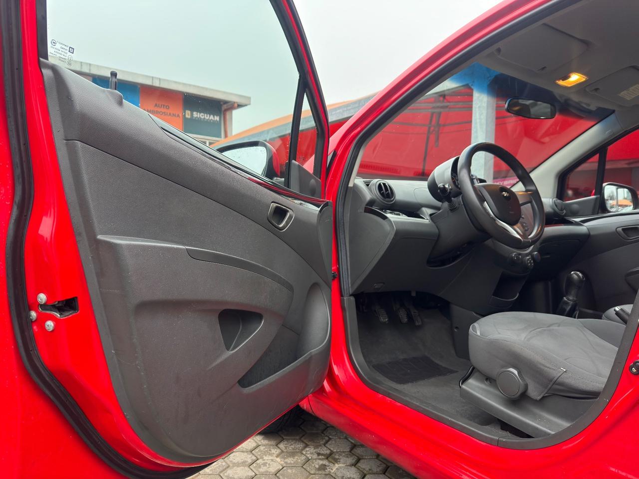 Chevrolet Spark ADATTA A NEOPETANTATI 1.0