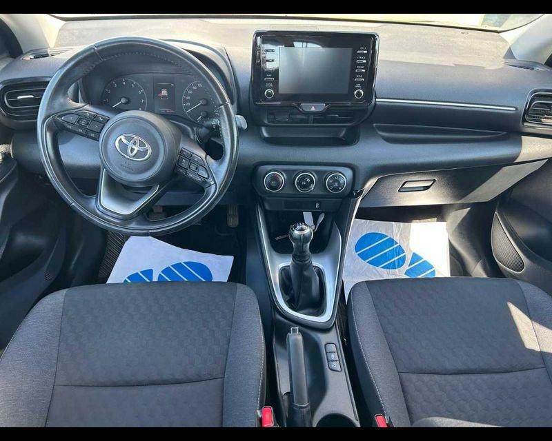 Toyota Yaris 4ª serie 1.0 5 porte Trend