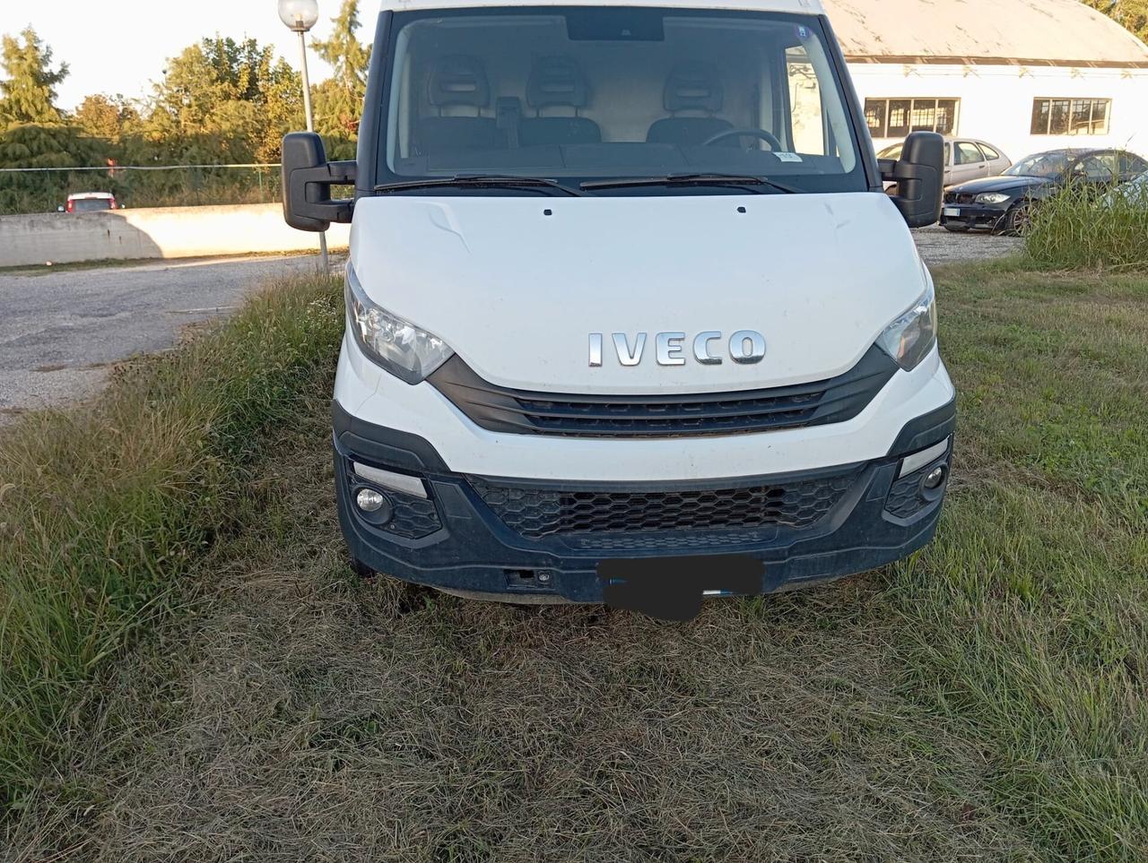 Iveco Daily 35S