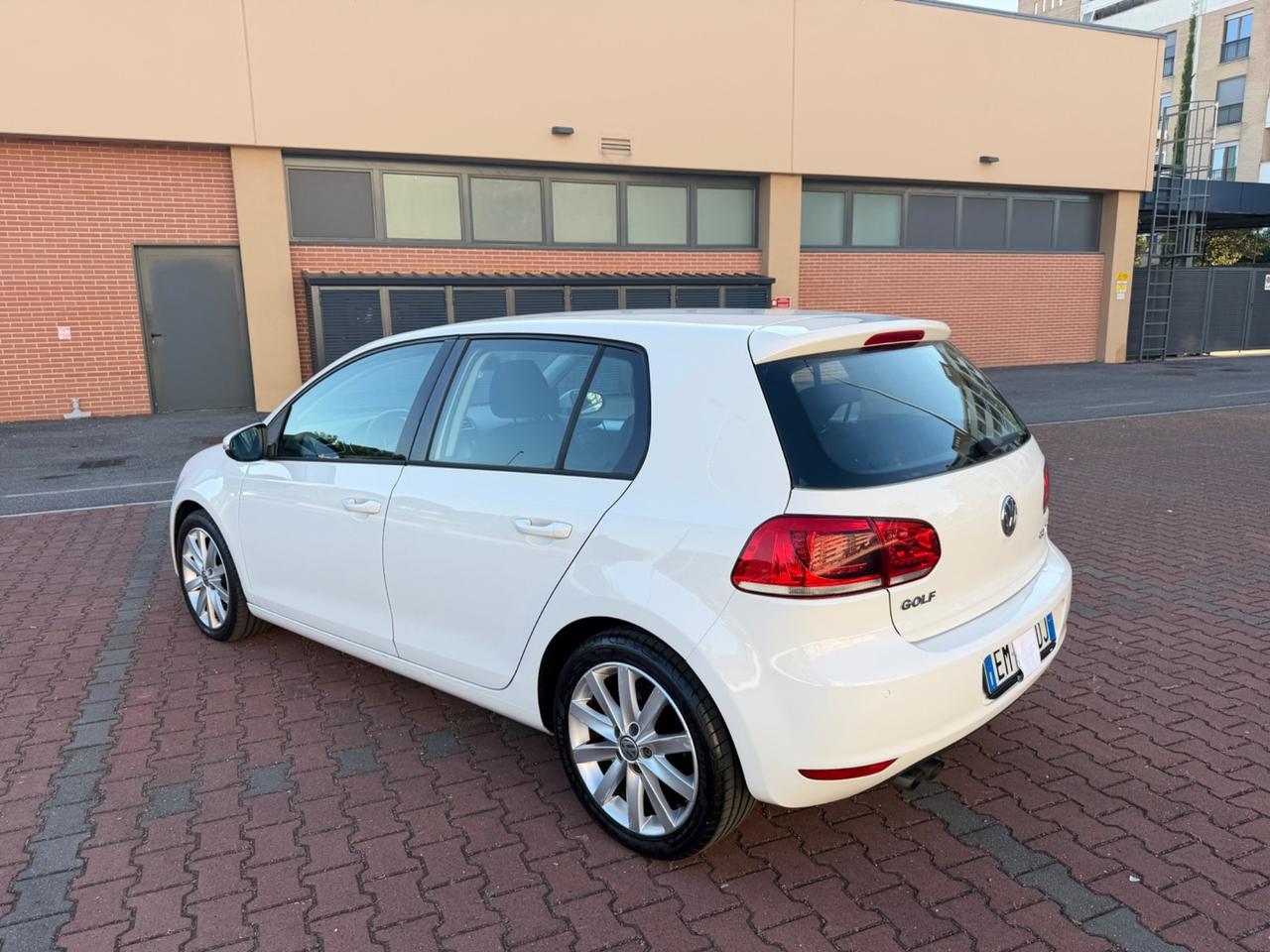 Volkswagen Golf 2.0 TDI Highline *KM 29.000*LED