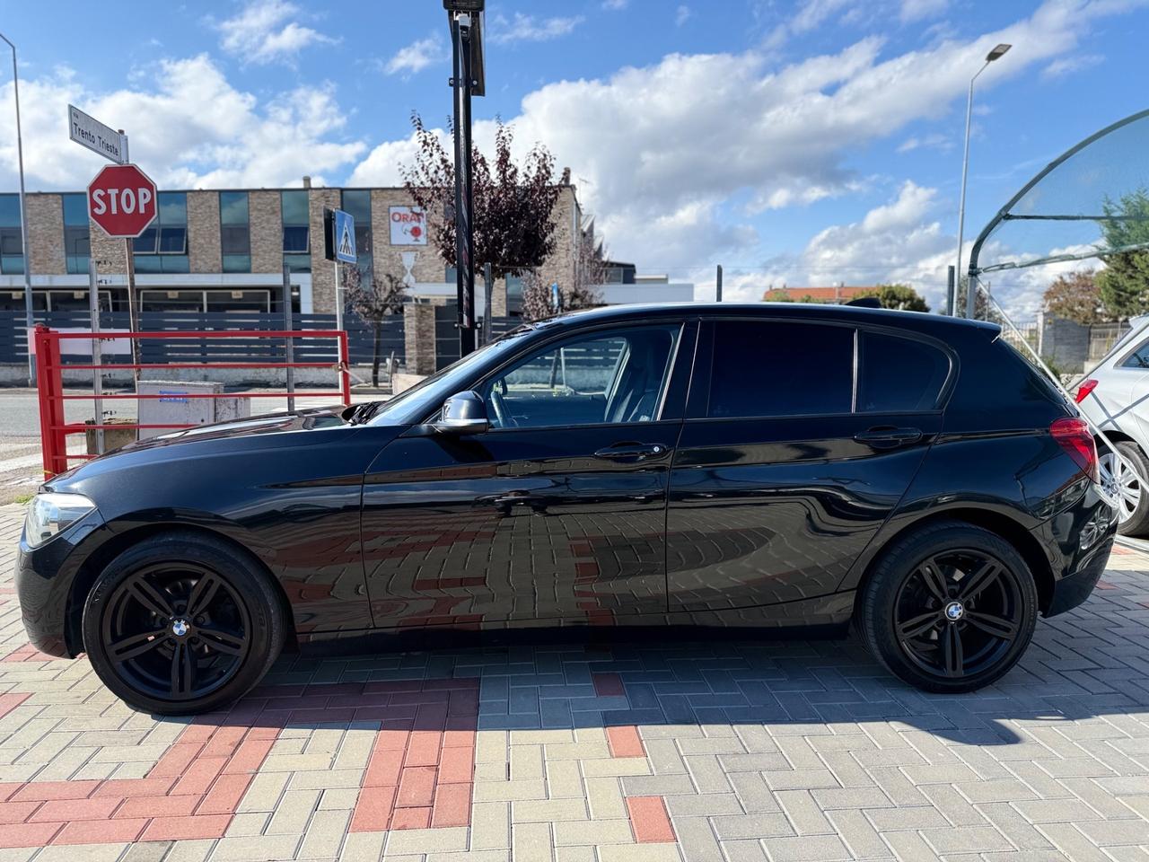 Bmw 118d 5p. 143CV CAMBIO AUTOMATICO