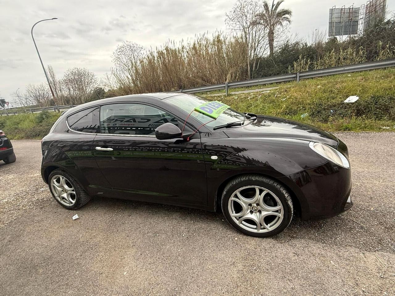 Alfa Romeo MiTo 1.3 JTDm-2 95 CV S&S Distinctive Sport Pack