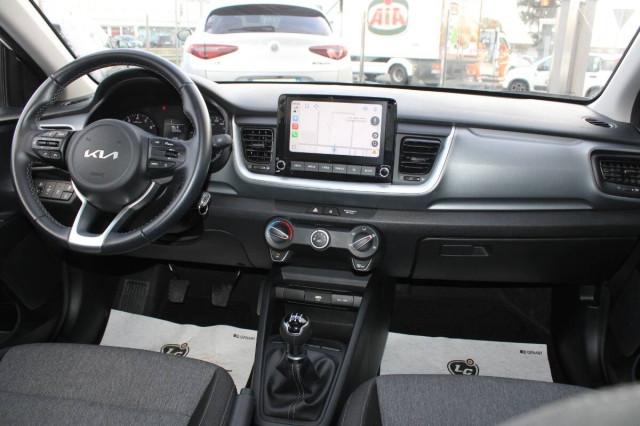 Kia Stonic 1.2 dpi Urban 84cv Con CARPLAY