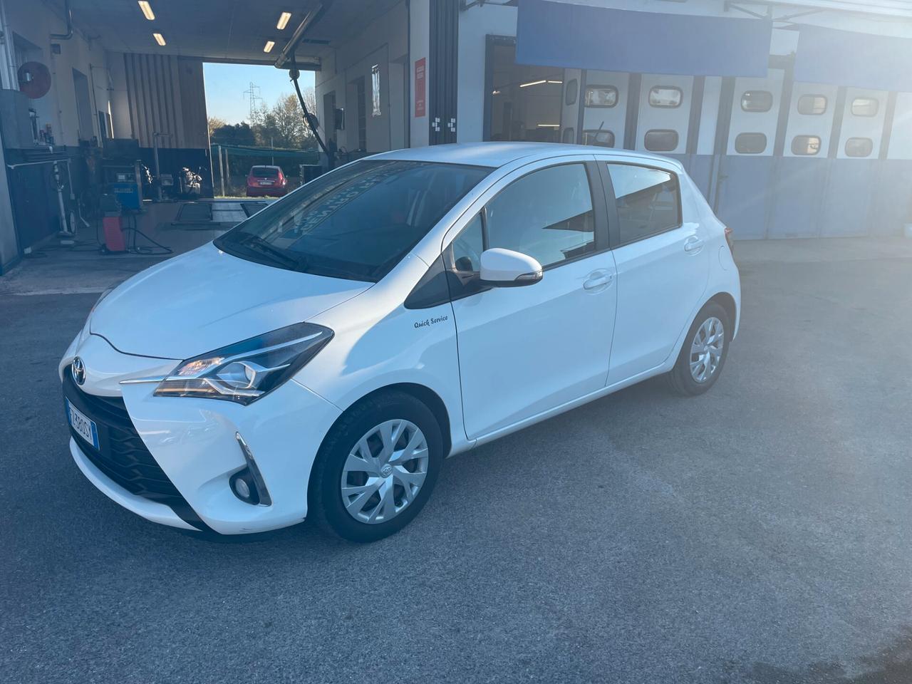 Toyota Yaris 1.0 5 porte