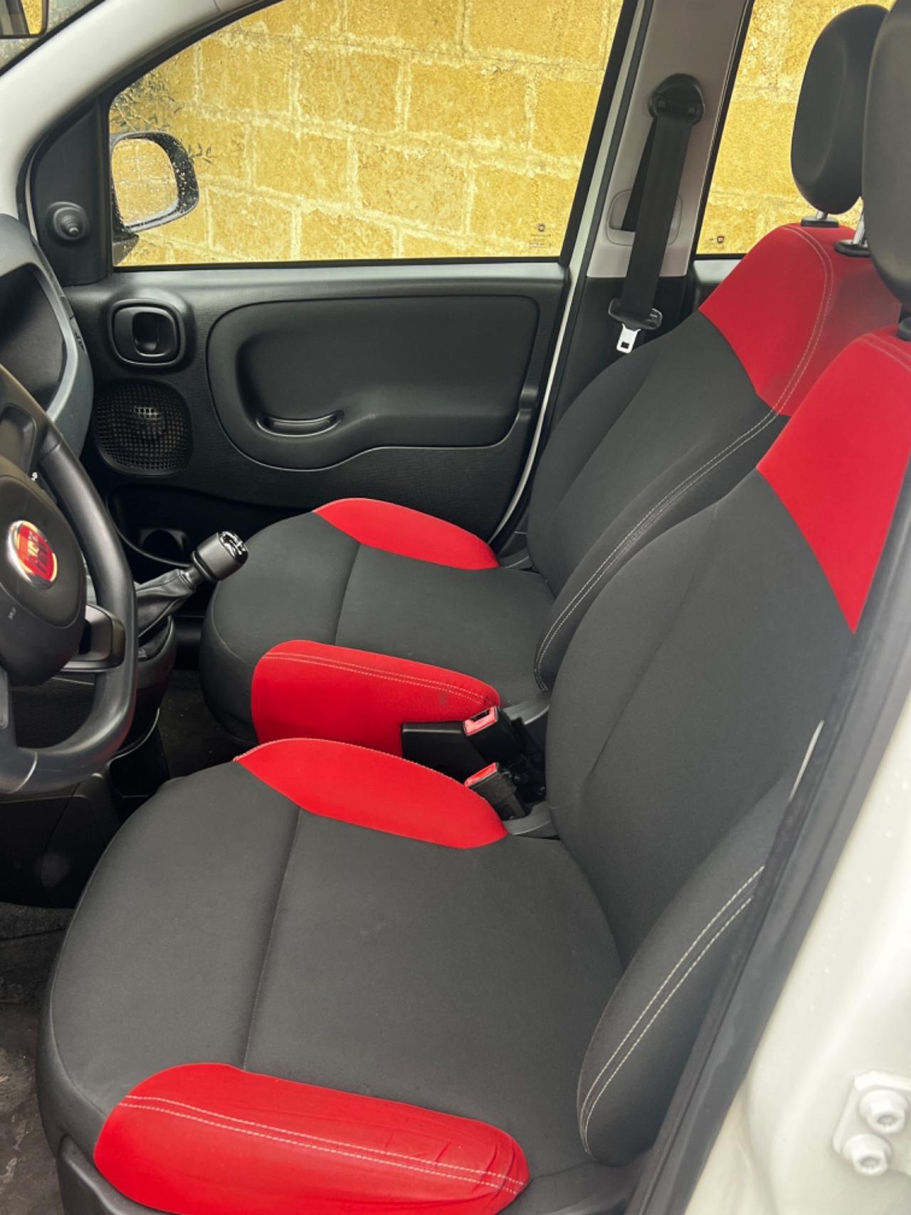 Fiat Panda 1.2 Lounge 2019 km 90000 ufficiali