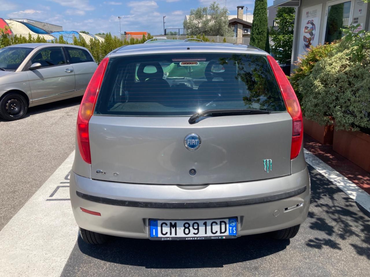 FIAT PUNTO 1.2 BENZINA 5 PORTE (KM 70.697)