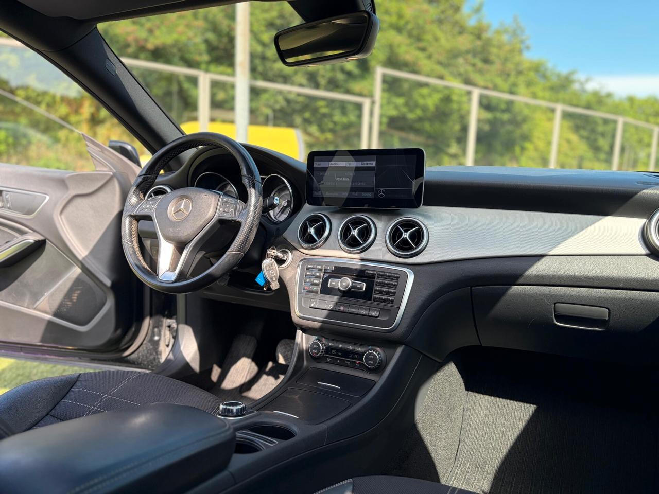 Mercedes-benz CLA 220 CDI Automatic Premium
