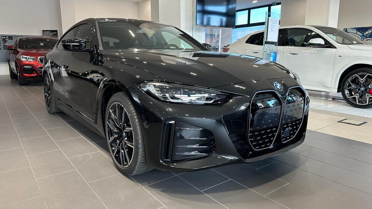 BMW i4 M50