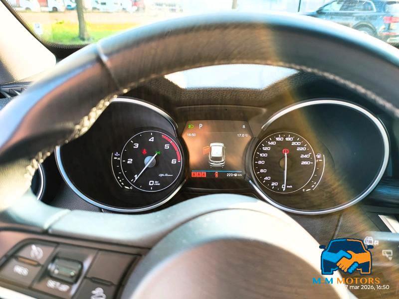Alfa Romeo Stelvio 2.2 t Executive Q4 210cv auto