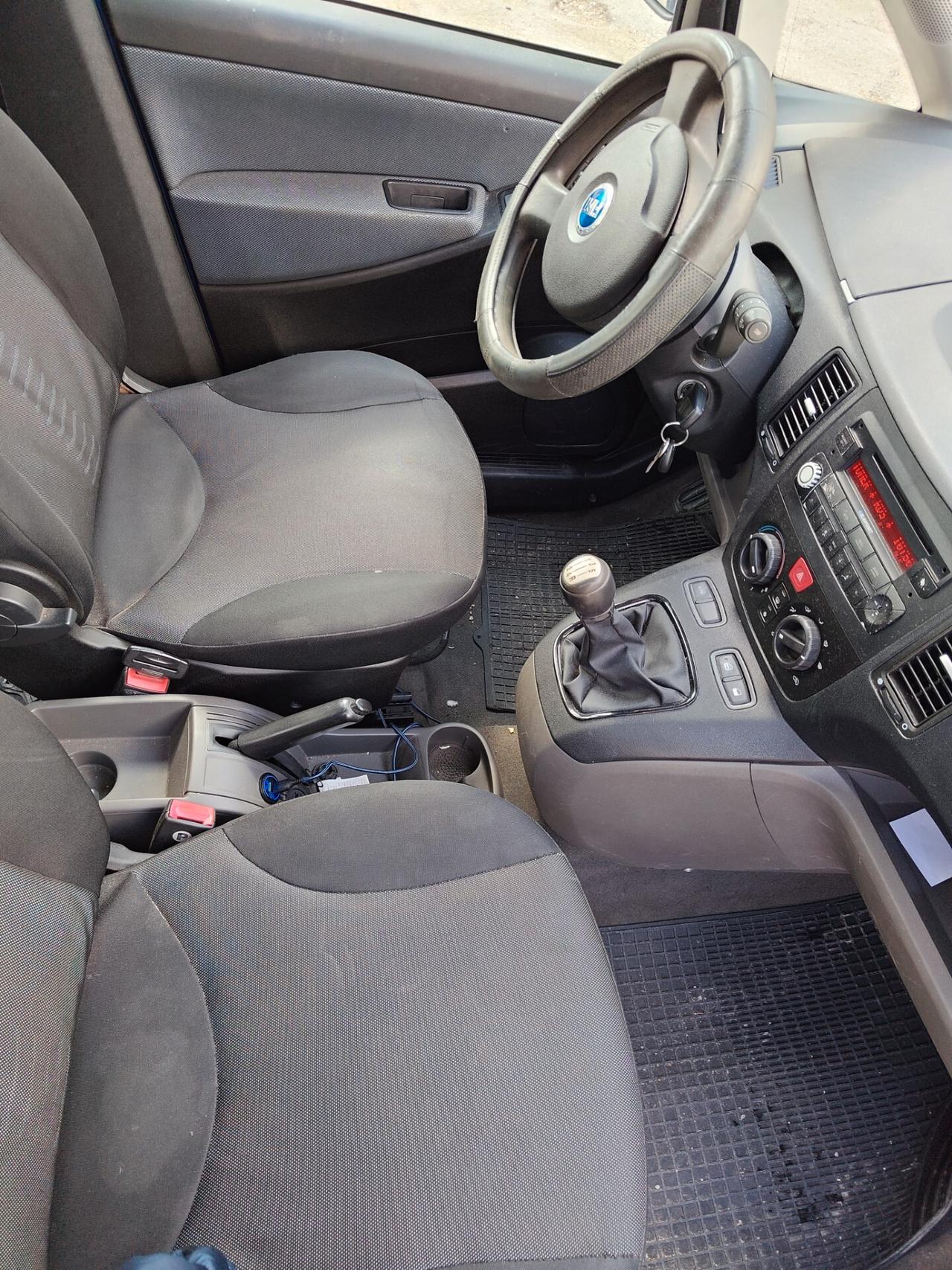 Fiat Idea 1.3 Multijet 16V Dynamic