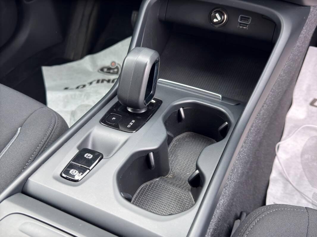 Volvo XC40 1.5 t3 Inscription 163cv auto Con CARPLAY