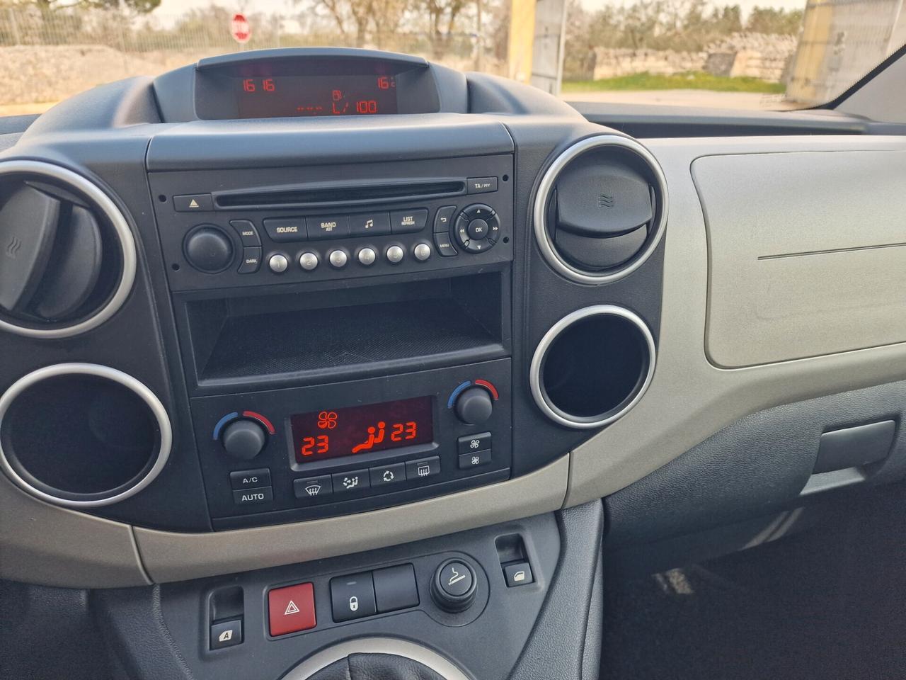 Peugeot Partner Tepee 1.6 HDi 92CV Outdoor