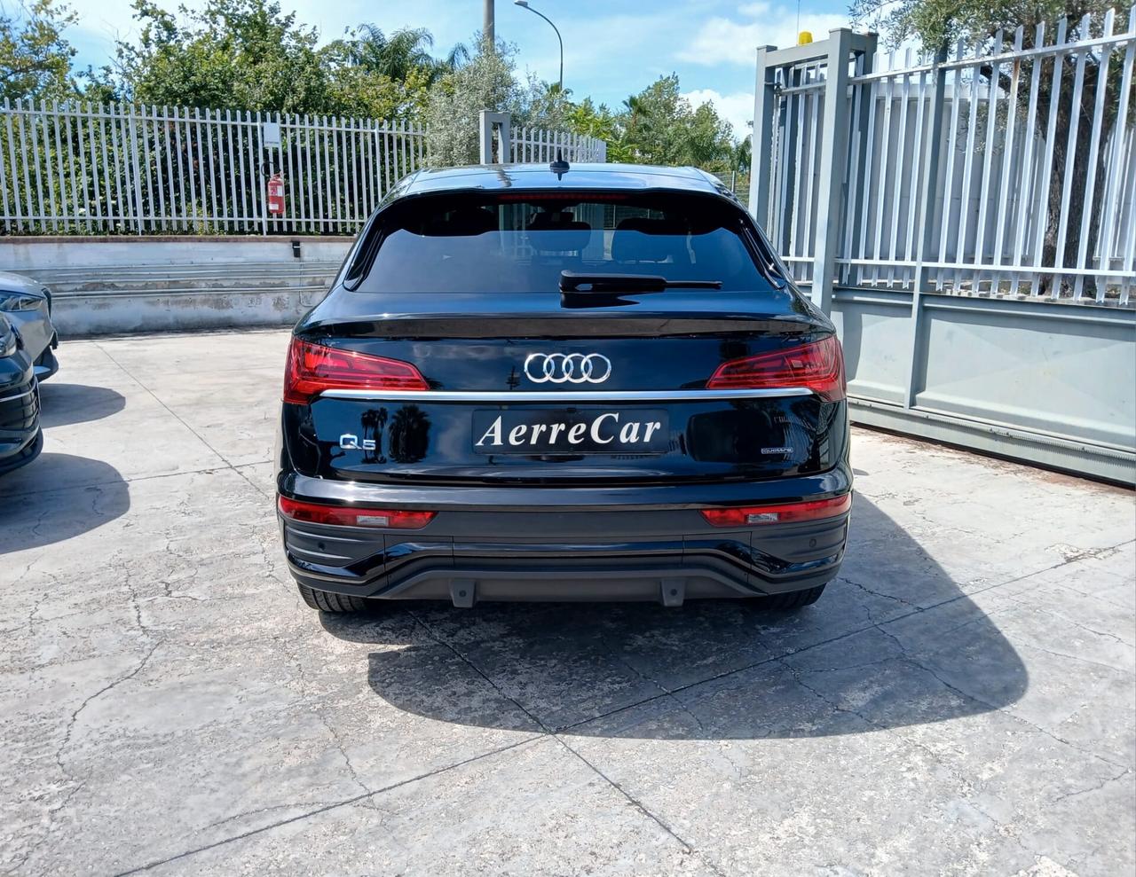 Audi Q5 40 TDI 204 CV quattro S tronic Business Advanced