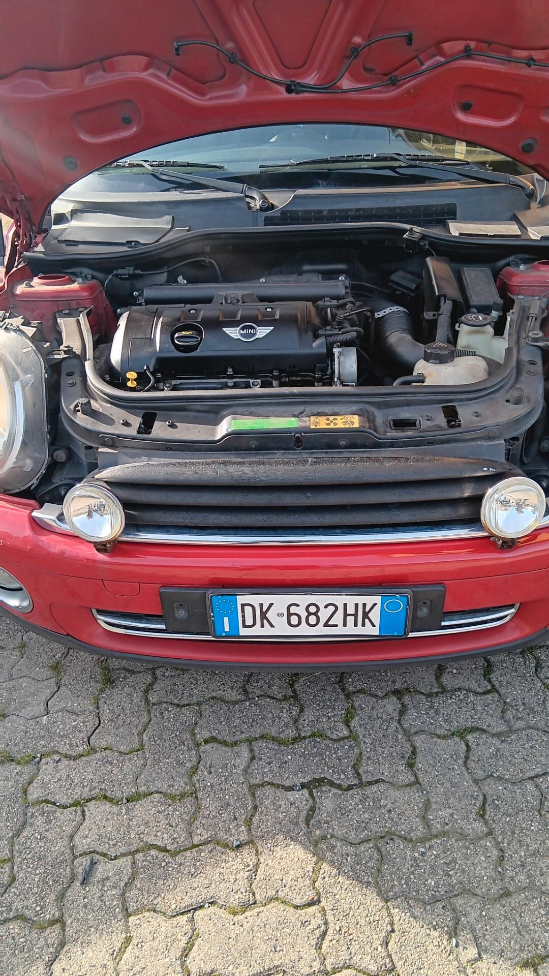 Mini 1.4 16V One Chili