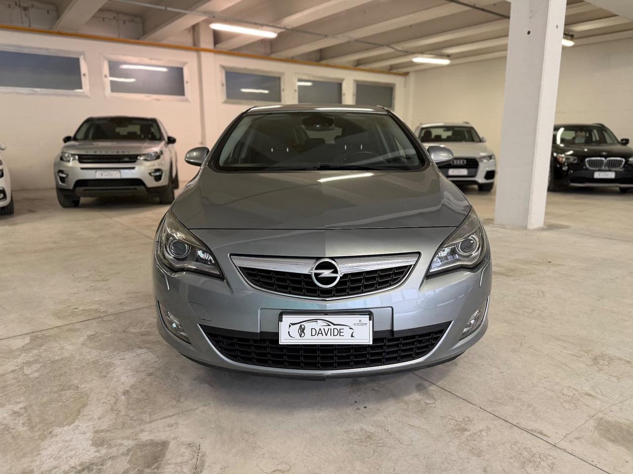 Opel Astra 1.7 CDTI 110CV 5 porte Cosmo