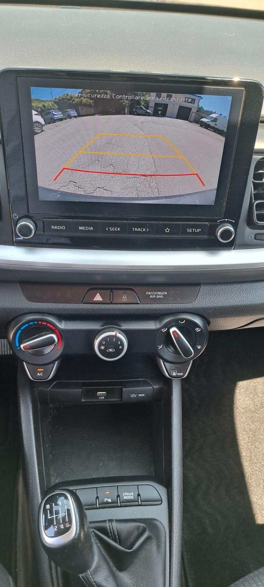 Kia Stonic 1.0 T-GDi 100 CV MHEV iMT Style