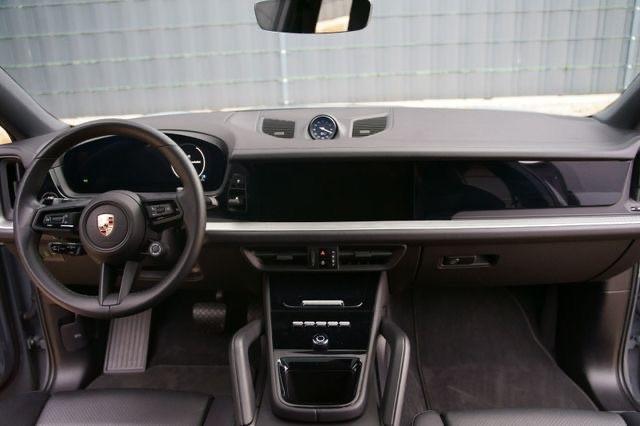 Porsche Cayenne Coupe e-hybrid possibilità noleggio no scoring