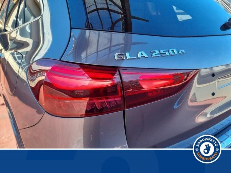 Mercedes-Benz GLA 250 E PLUG-IN HYBRID AUTOMATIC AMG line ADVANCED PLUS