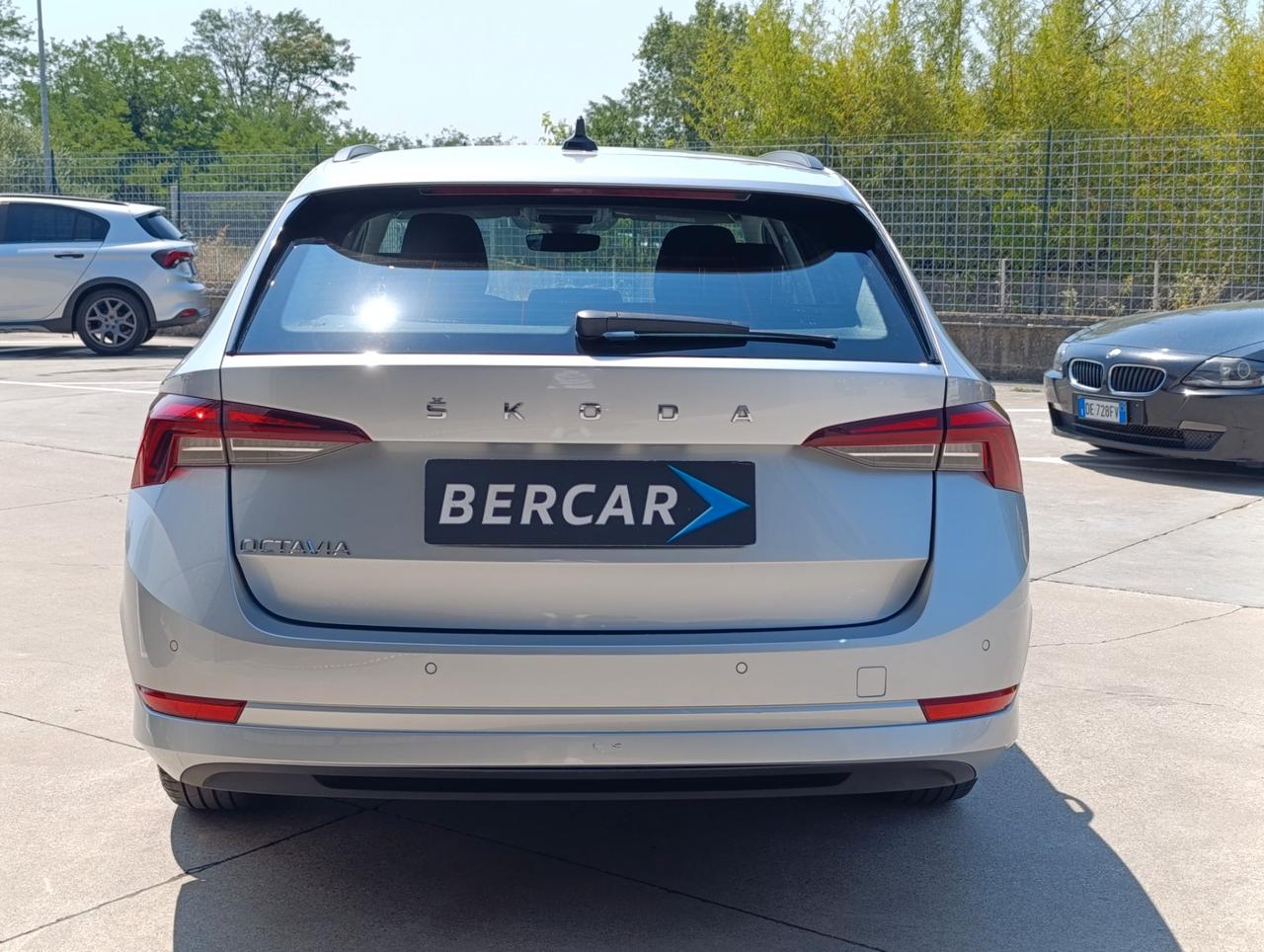 Skoda Octavia Wagon 2.0 tdi evo Ambition 115cv dsg