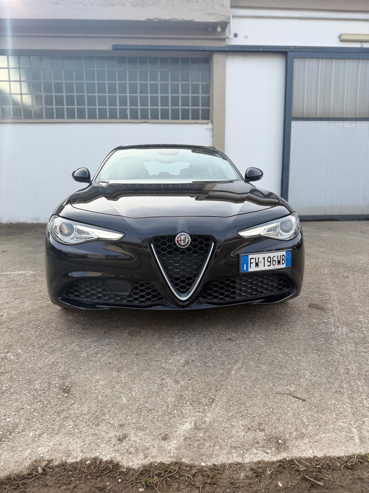 Alfa Romeo Giulia 2.2 Turbodiesel 150 CV Super