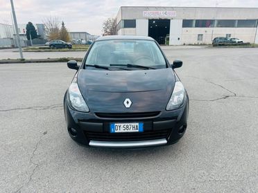 Renault Clio 1.2 16V 5P Luxe (55 kw)
