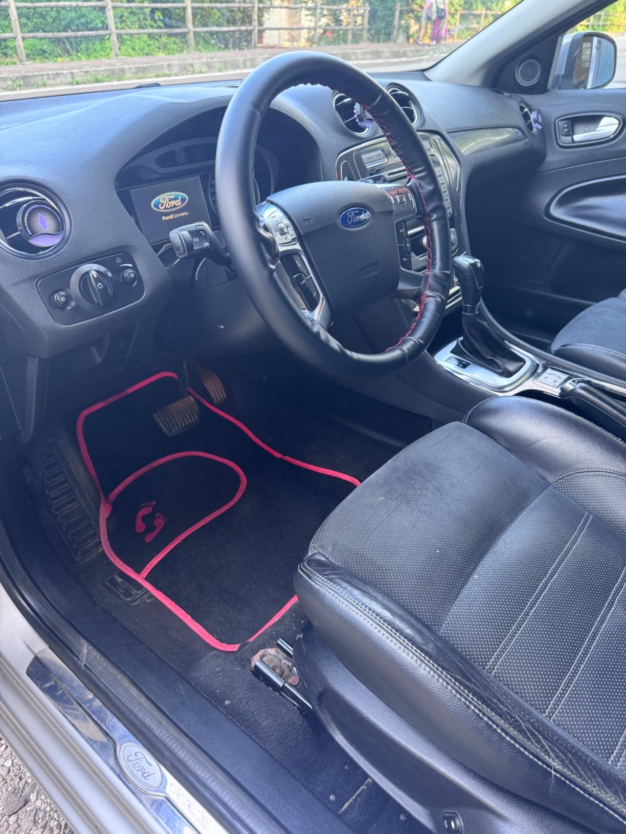 Ford Mondeo 2000 TDCi 140 CV Ghia DPF con cambio automatico 6Tronic