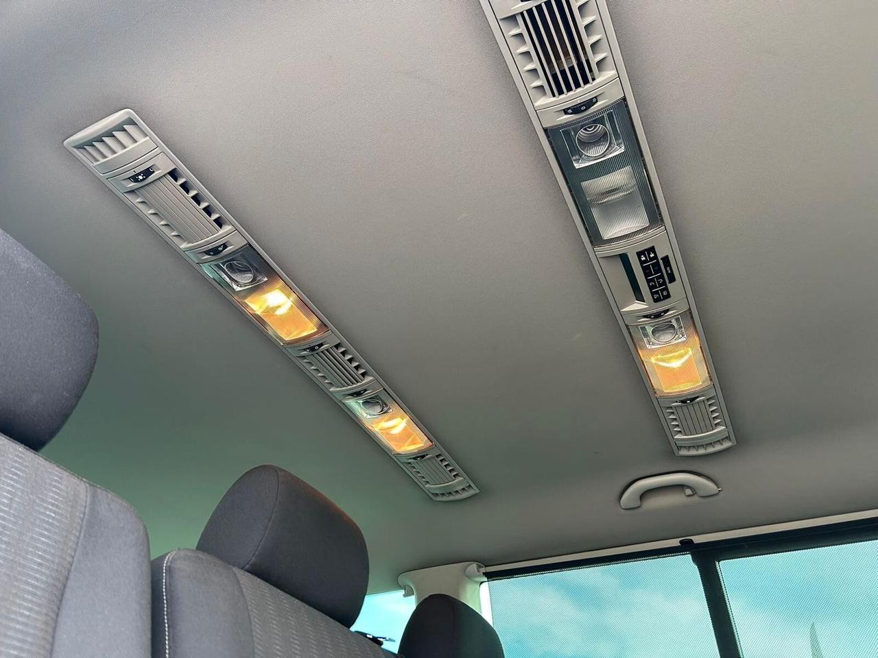 Volkswagen Caravelle 2.0 TDI 150CV Comfortline