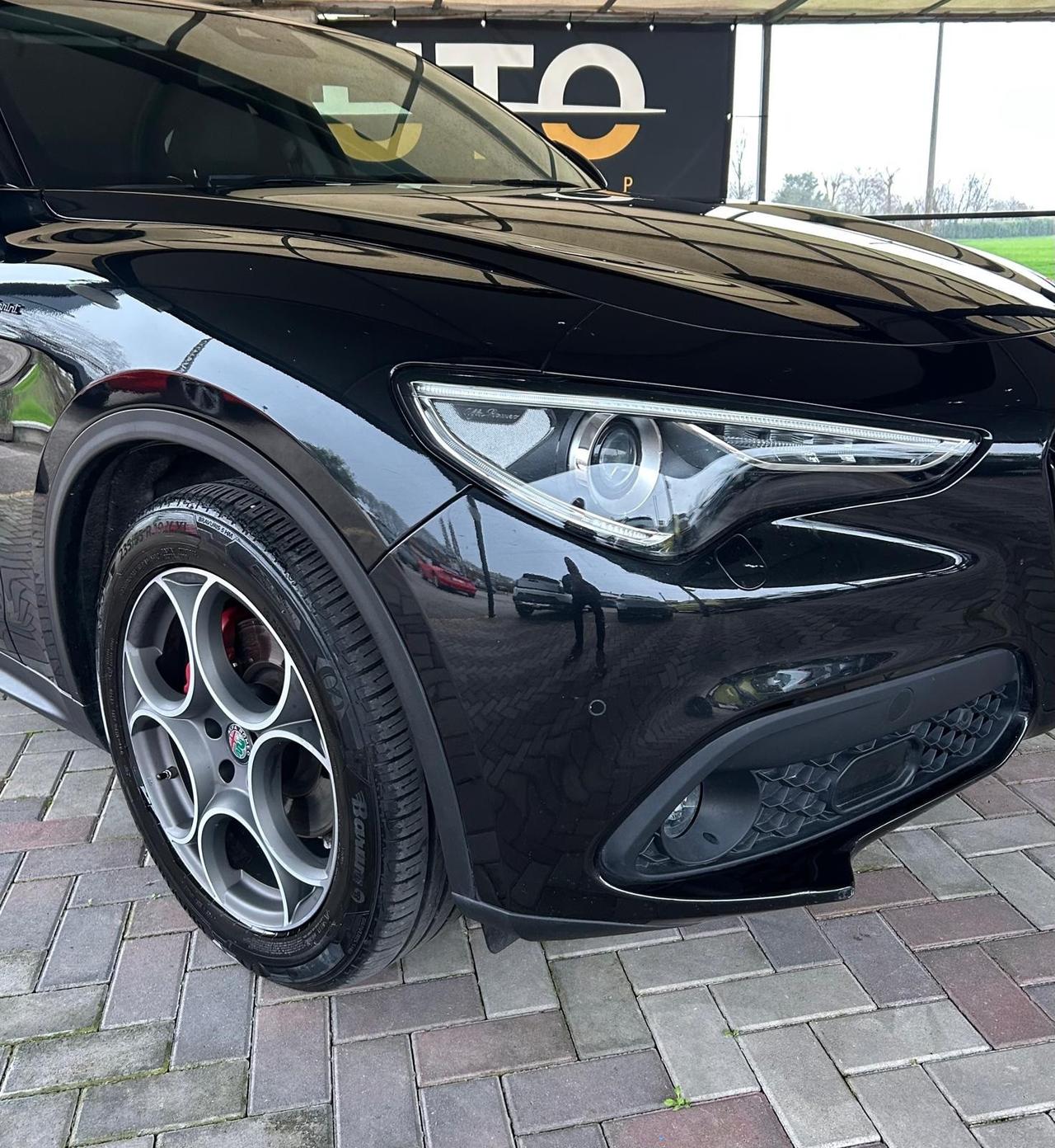 Alfa Romeo Stelvio 2.2 Turbodiesel 190 CV AT8 RWD Business