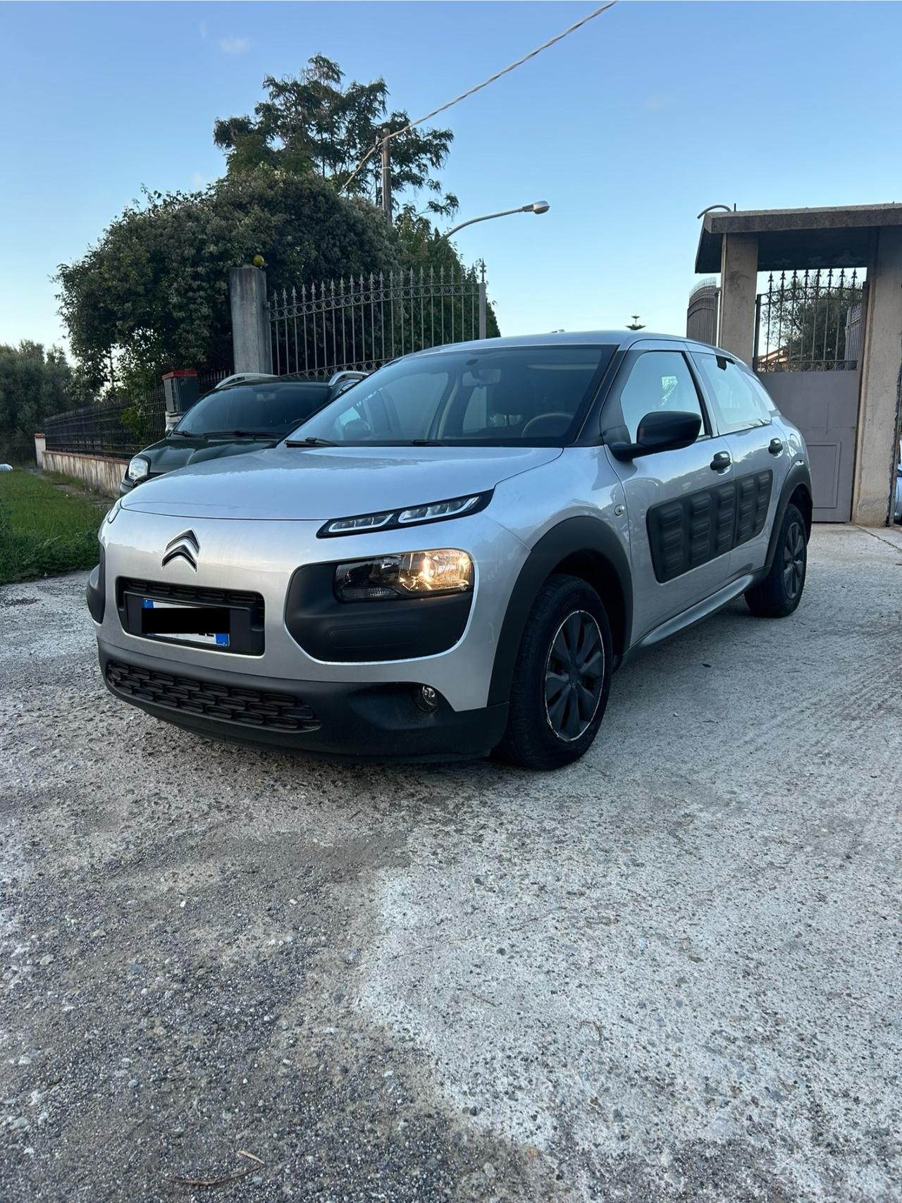 Citroen C4 Cactus BlueHDi 100 Shine