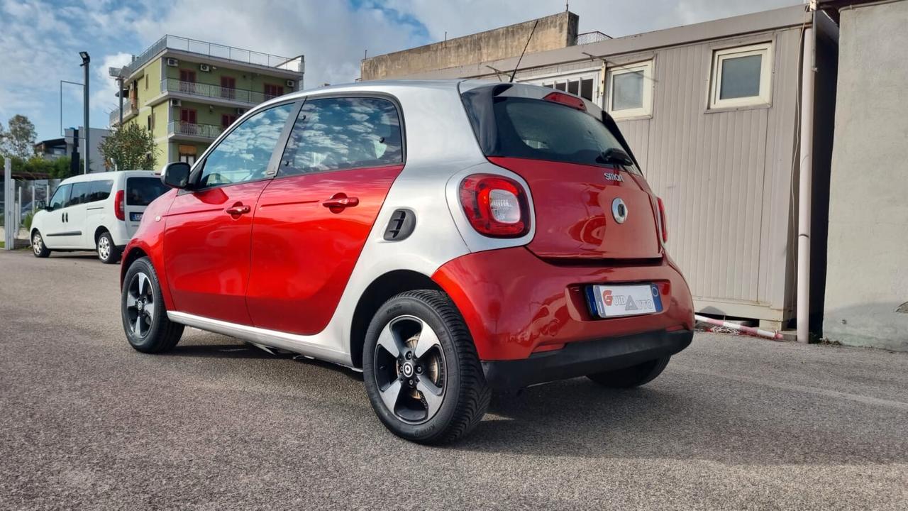 Smart ForFour 70 1.0 Prime