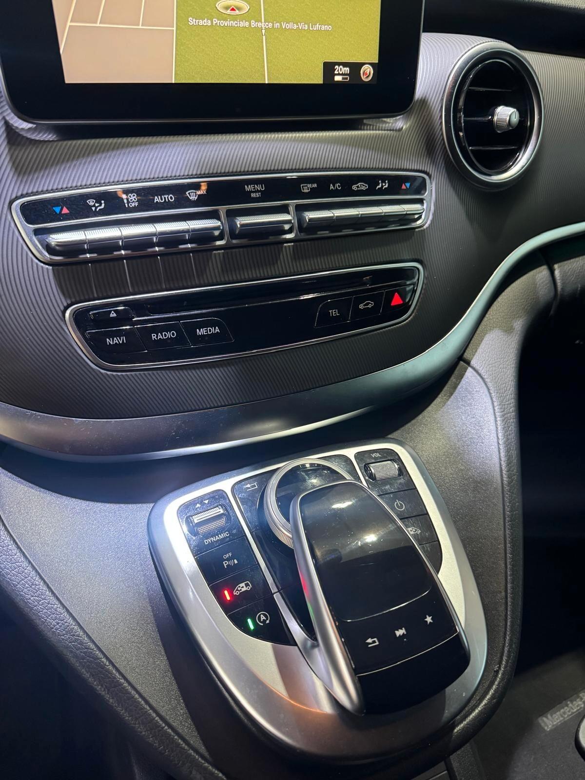 Mercedes-benz V 220 d Automatic 4Matic Premium Extralong