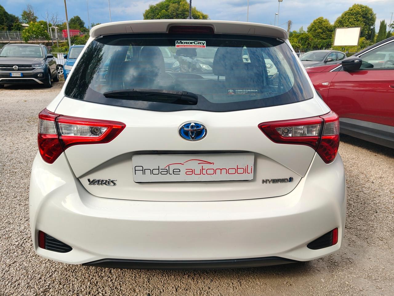 Toyota Yaris HYBRID LOUNGE TETTO PANORAMICO **SOLO 92000KM ** PREZZO REALE