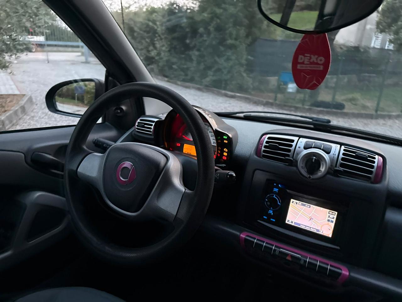 Smart Fortwo 1.0 MHD Passion 71 CV – Rosa – 2009