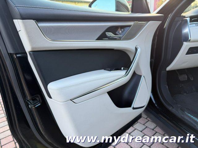 JAGUAR F-Pace 2.0 D 204 CV AWD aut. R-Dynamic S