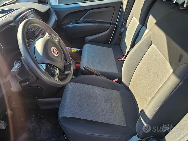 Fiat Doblo Doblò 1.6 MJT S&S PC-TN Cargo Easy