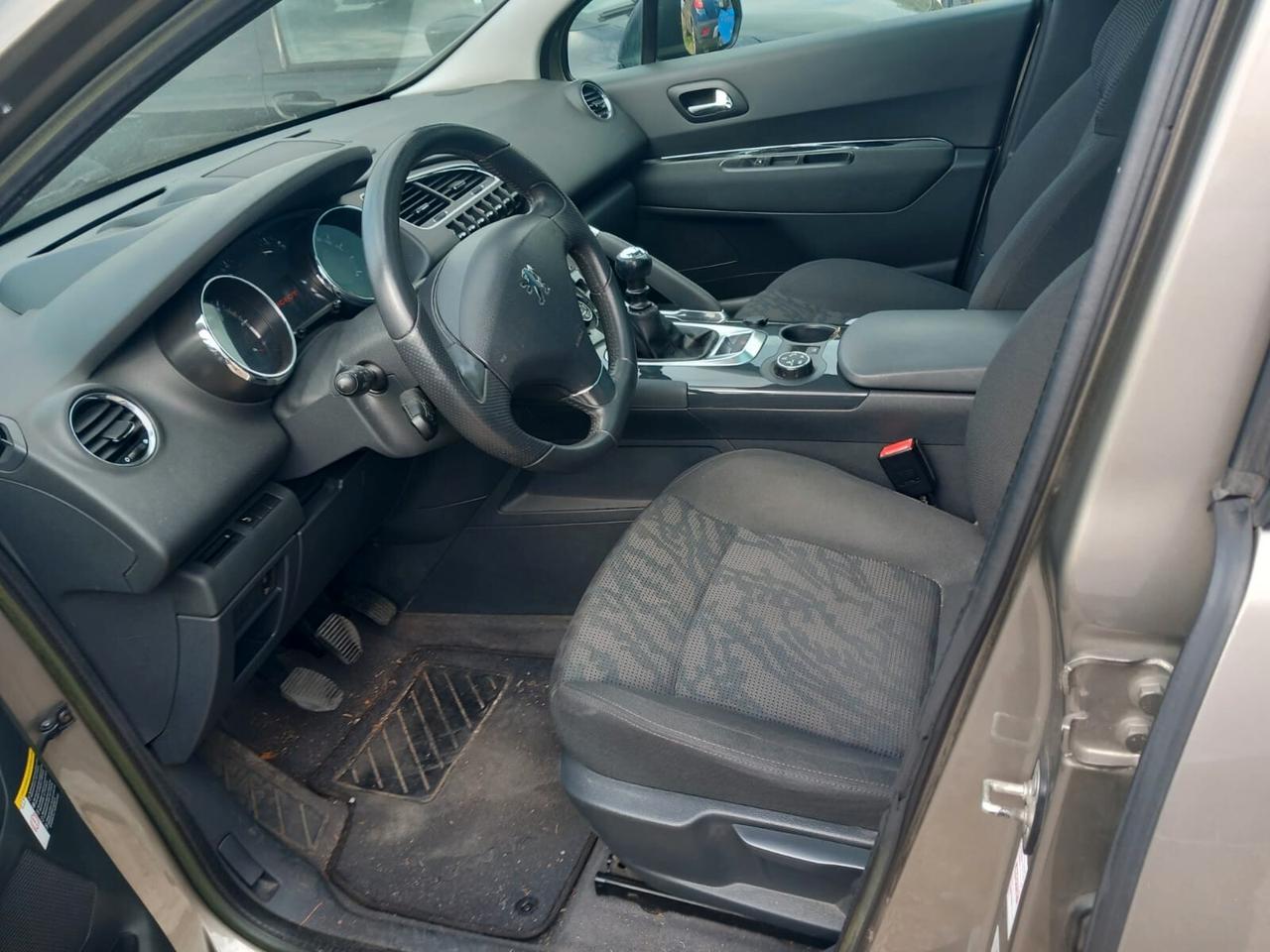 Peugeot 3008 BlueHDi 120 EAT6 S&S Business