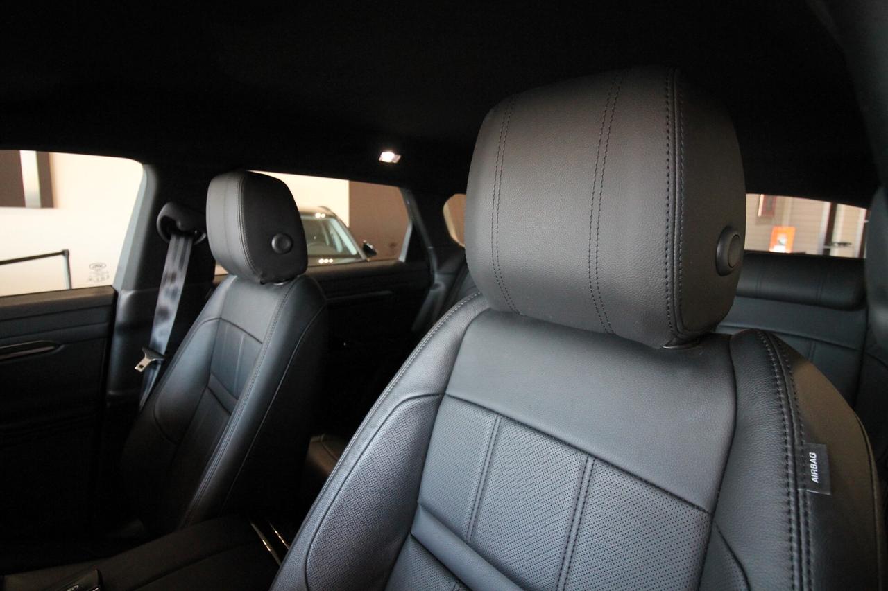 RANGE ROVER EVOQUE 2.0 163 CV R-DYNAMIC S