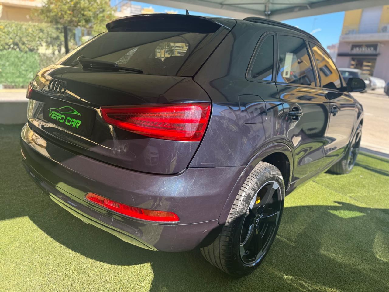 Audi Q3 2.0 TDI 177 CV quattro S tronic Business