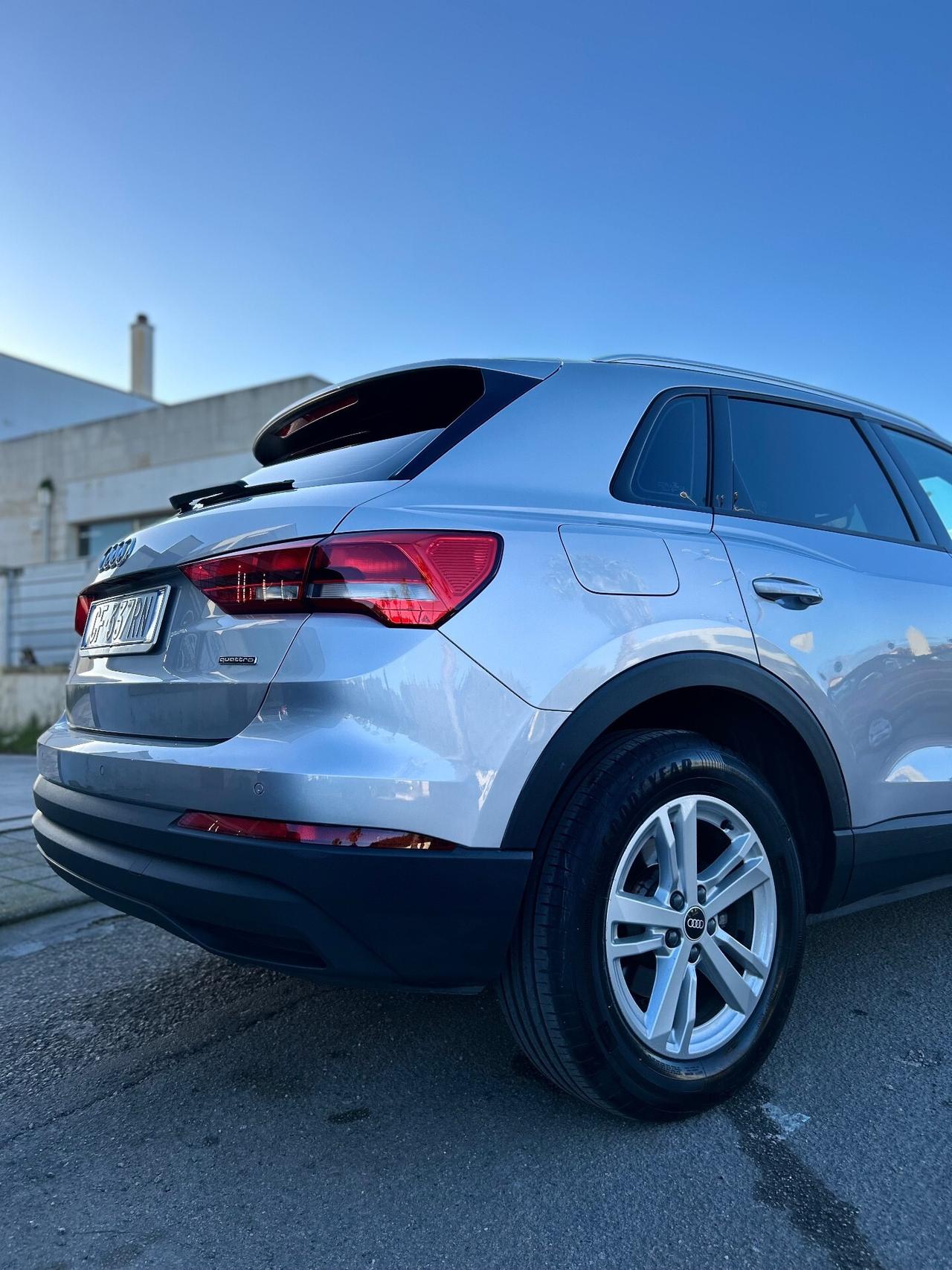 Audi Q3 35 TDI quattro S tronic IVA ESPOSTA