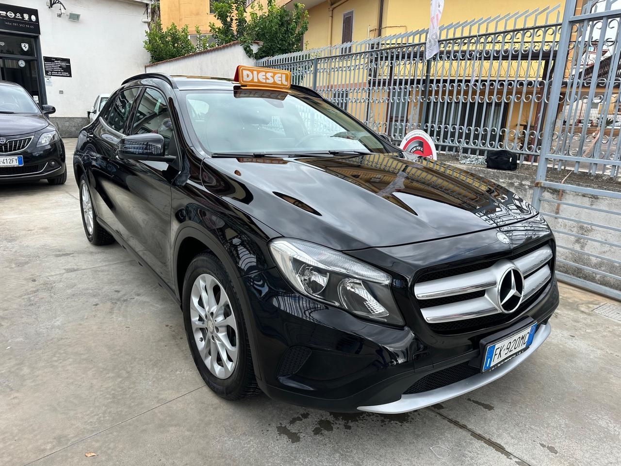 Mercedes-benz GLA 180 d Business