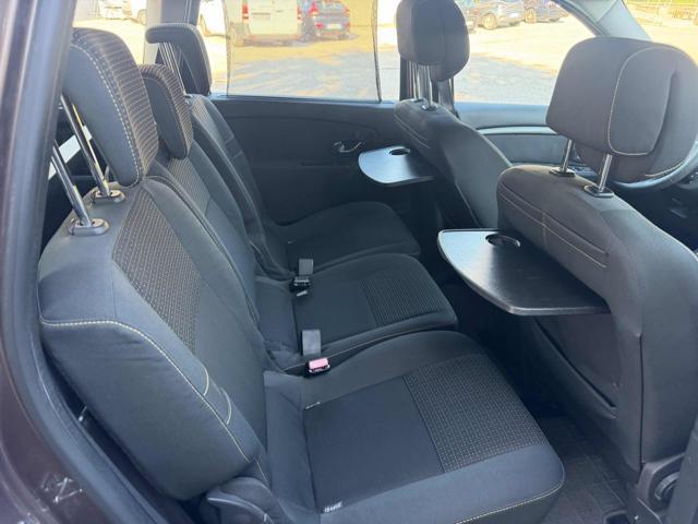 RENAULT Scenic 7posti 1.5 dCi 110CV senza nessun lavoro da fare