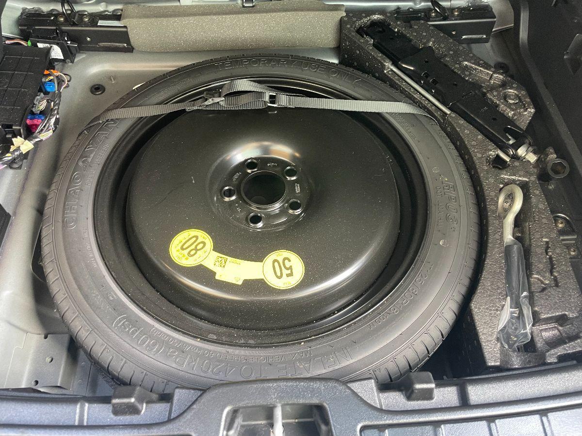 Volvo XC40 1.5 t2 Momentum Pro auto AUTOCARRO N1